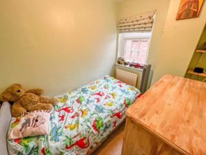 Photo 8- click for photo gallery